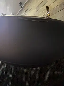 Santiago-Thompson online show from 11-15-25, 10:25