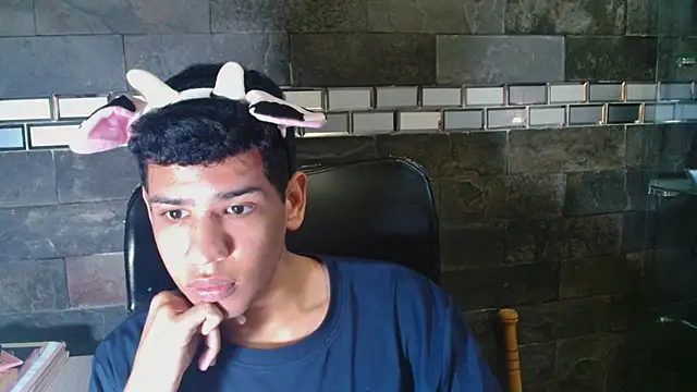 Santiago-Thompson online show from 10-24-25, 11:48