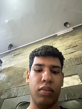 Santiago-Thompson online show from 12-04-25, 11:04