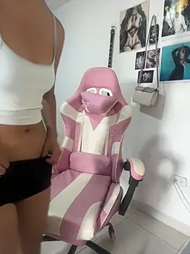 LiLy kIndly online show from 04-05-26, 07:42