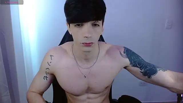 H3ll B0I online show from 02-14-26, 04:29