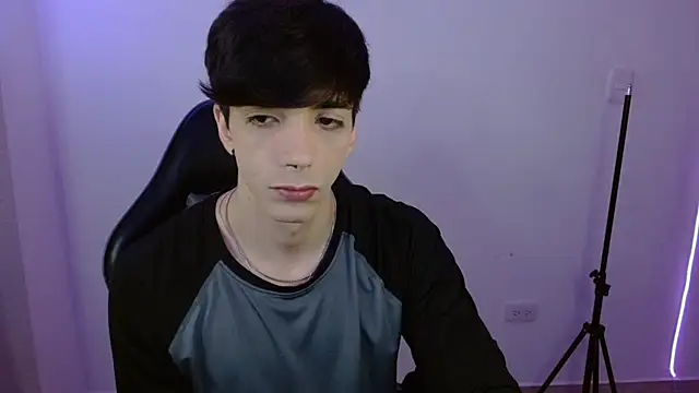 H3ll B0I online show from 02-14-26, 12:00