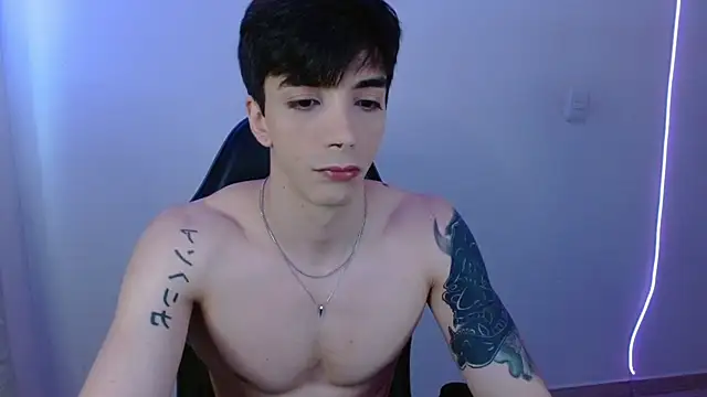 H3ll B0I online show from 03-07-26, 10:48