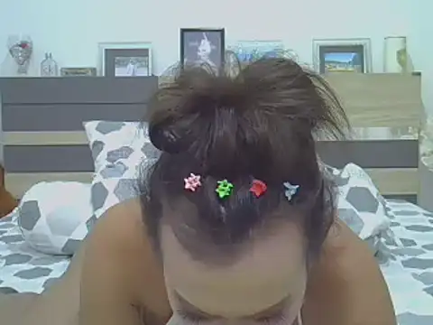 TSCHERRYANDPINKY online show from 12-01-24, 07:41