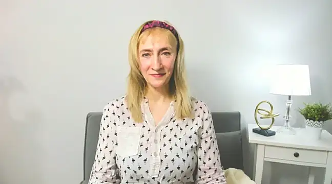 Snapshot of MargaretMilf69 chatting on 02-20-25, 07:30 MargaretMilf69 online show from 02-20-25, 07:30