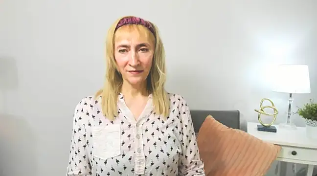 Snapshot of MargaretMilf69 chatting on 02-21-25, 04:16 MargaretMilf69 online show from 02-21-25, 04:16