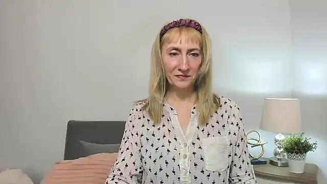 Snapshot of MargaretMilf69 chatting on 03-22-25, 10:28 MargaretMilf69 online show from 03-22-25, 10:28