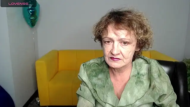 SexyGrandma  online show from 02-18-25, 04:25
