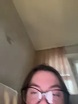 DearAlise online show from 12-19-25, 11:23