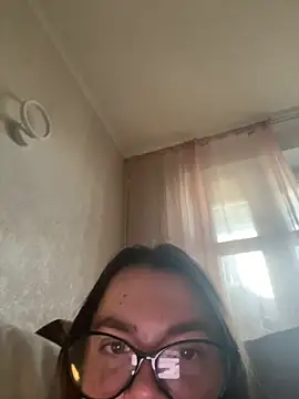 DearAlise online show from 11-26-25, 08:47