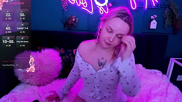 PamelaLloyd online show from 03-12-25, 04:30