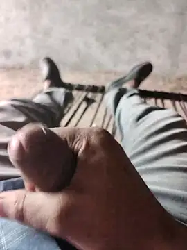 xmanrawan2 online show from 11-18-25, 11:46