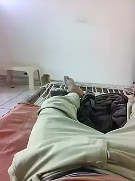 xmanrawan2 online show from 10-29-25, 05:50