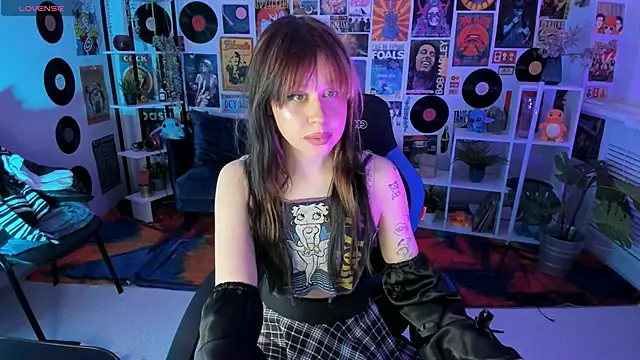 Snapshot of MisaPage chatting on 02-25-25, 05:40 MisaPage online show from 02-25-25, 05:40