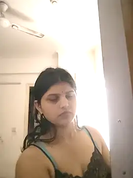 Snapshot of mahi69a chatting on 03-09-25, 04:33 mahi69a online show from 03-09-25, 04:33