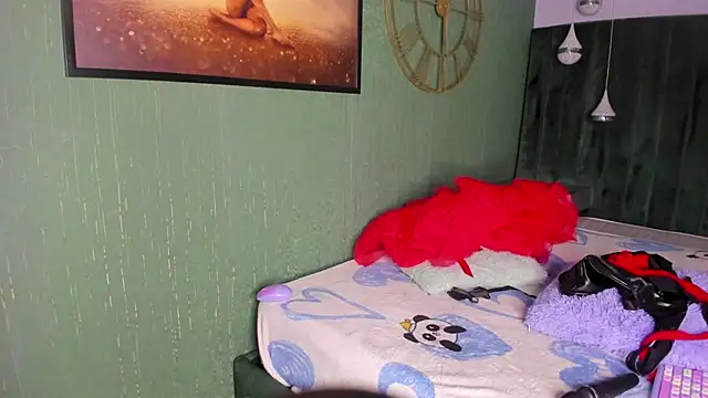 zoe taylorr1 online show from 10-23-25, 04:11