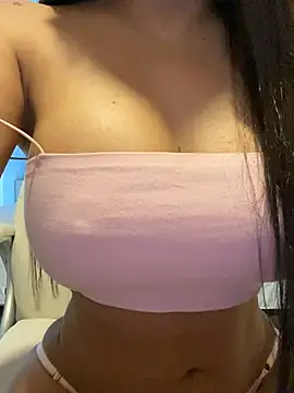 sofiaxox online show from 04-12-26, 08:45