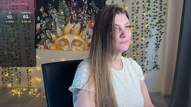 Snapshot of SweetyKatherine chatting on 10-21-25, 06:46 SweetyKatherine online show from 10-21-25, 06:46