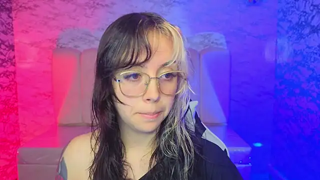 Hela v online show from 03-21-26, 01:04