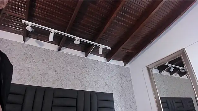 Hanna Vasquez online show from 02-13-25, 02:45