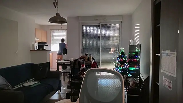 Funnyjul31 online show from 12-21-25, 03:25