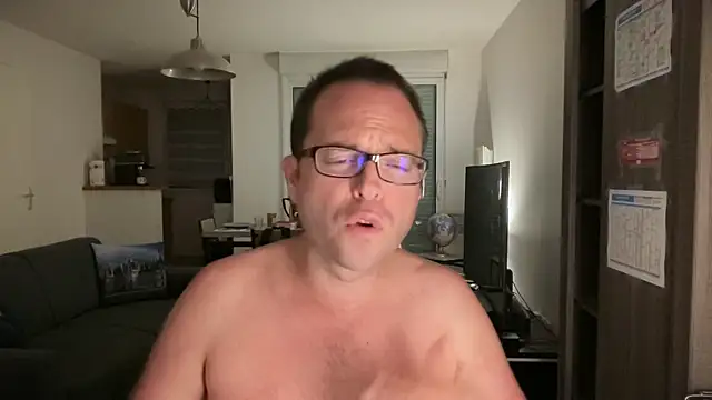 Funnyjul31 online show from 10-29-25, 07:46