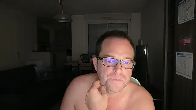 Funnyjul31 online show from 10-27-25, 06:31