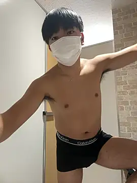 RUKI042 online show from 10-31-25, 08:44