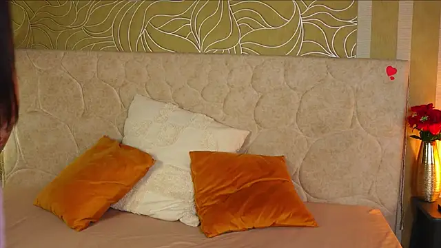 MillaBlis online show from 03-12-26, 07:18