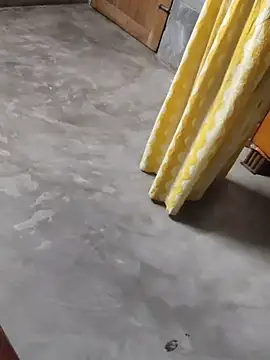 birds0641 online show from 10-28-25, 05:56