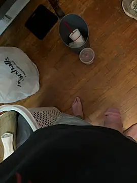 Johndxgnjxz online show from 04-24-26, 09:39