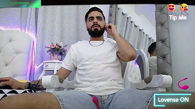 jesus falcon10 online show from 02-07-25, 04:27