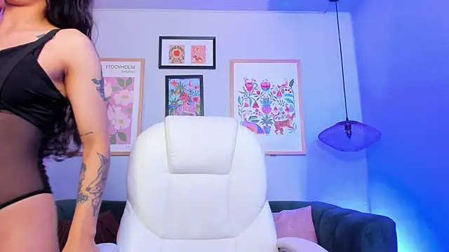 nina  dixon online show from 02-14-25, 09:10