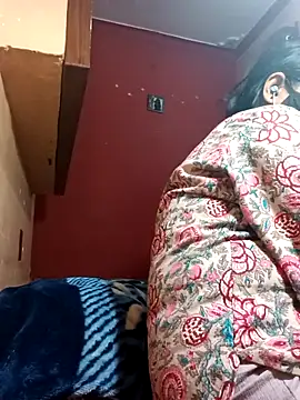 Snapshot of runi31 chatting on 02-19-26, 06:49 runi31 online show from 02-19-26, 06:49