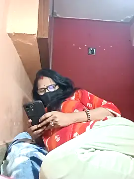 Snapshot of runi31 chatting on 03-01-26, 09:20 runi31 online show from 03-01-26, 09:20