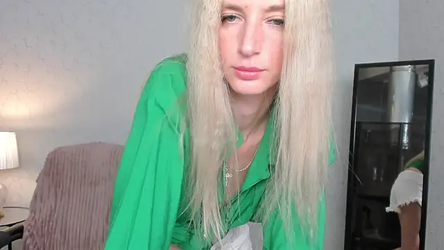 skinnyladyy online show from 02-26-25, 08:17