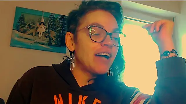 Ju-Hot online show from 03-18-26, 01:57