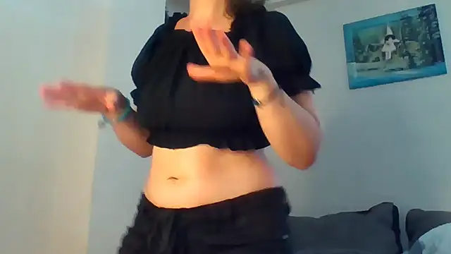 Ju-Hot online show from 05-17-26, 01:44