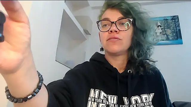 Ju-Hot online show from 04-30-26, 03:52