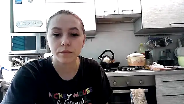 Snapshot of Misssweet_s chatting on 02-09-25, 11:47 Misssweet s online show from 02-09-25, 11:47