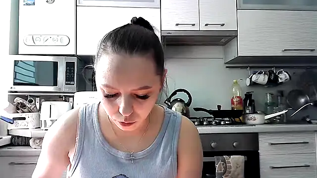 Snapshot of Misssweet_s chatting on 02-10-25, 12:08 Misssweet s online show from 02-10-25, 12:08