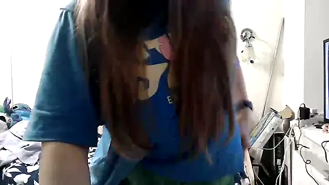 Snapshot of Misssweet_s chatting on 02-22-25, 03:58 Misssweet s online show from 02-22-25, 03:58