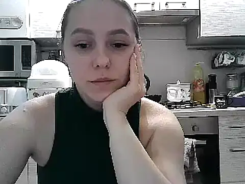 Snapshot of Misssweet_s chatting on 02-17-25, 06:53 Misssweet s online show from 02-17-25, 06:53