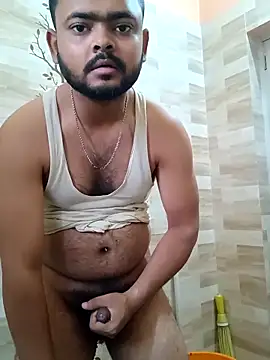 Snapshot of guavam65 chatting on 04-23-26, 04:19 guavam65 online show from 04-23-26, 04:19