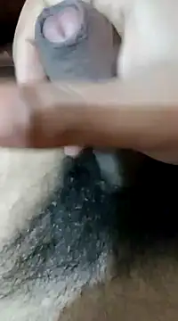 Snapshot of guavam65 chatting on 02-08-25, 04:35 guavam65 online show from 02-08-25, 04:35