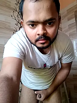 Snapshot of guavam65 chatting on 03-03-26, 09:05 guavam65 online show from 03-03-26, 09:05