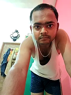 Snapshot of guavam65 chatting on 09-21-25, 10:48 guavam65 online show from 09-21-25, 10:48