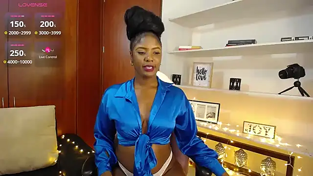 Snapshot of miaderail chatting on 02-05-25, 09:40 miaderail online show from 02-05-25, 09:40