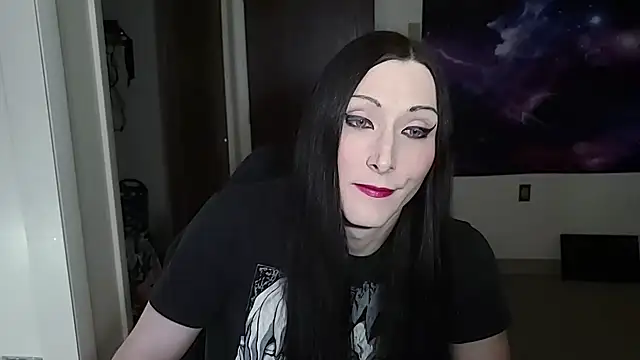 Snapshot of Ivyrose4999 chatting on 09-18-25, 03:37 Ivyrose4999 online show from 09-18-25, 03:37