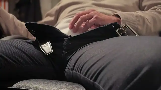 vincent1522 online show from 11-20-25, 07:58